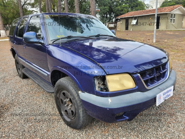 GM/BLAZER EXECUTIVE
